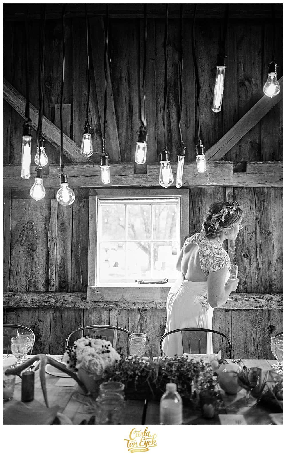 BARN_AT_WALNUT_HILL_MAINE_WEDDING_C10_-31