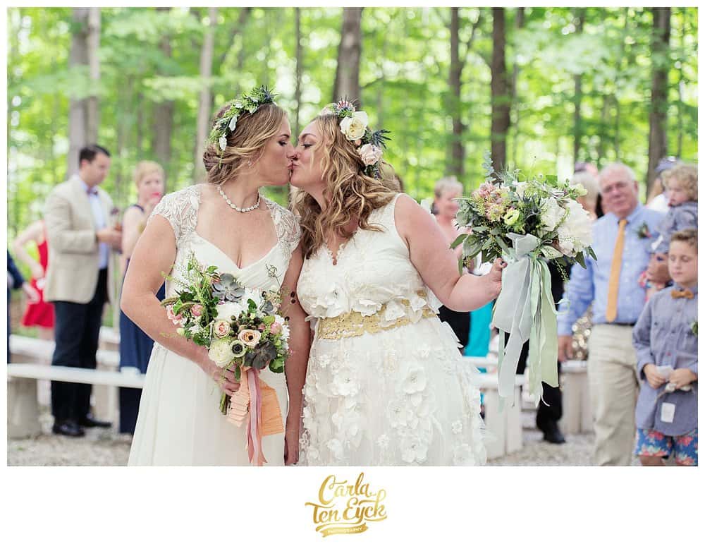 BARN_AT_WALNUT_HILL_MAINE_WEDDING_C10_-50