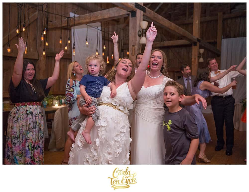BARN_AT_WALNUT_HILL_MAINE_WEDDING_C10_-99