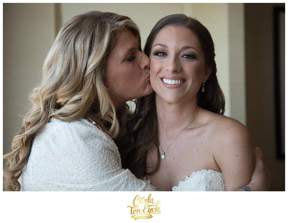 hartford-wedding-carla-ten-eyck-13