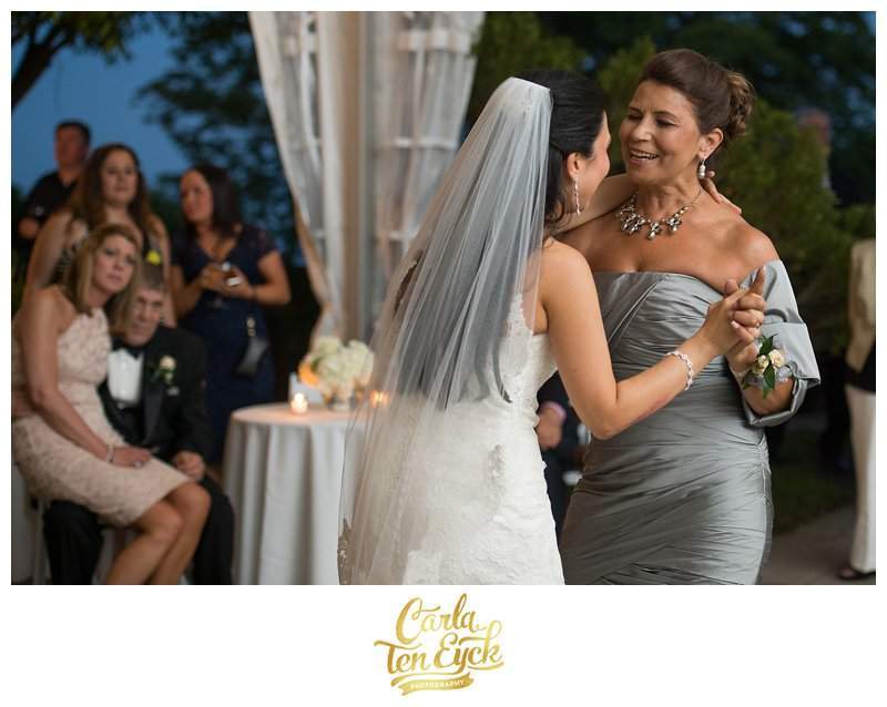 HARKNESS_WEDDING_CT_CARLA_TEN_EYCK__038