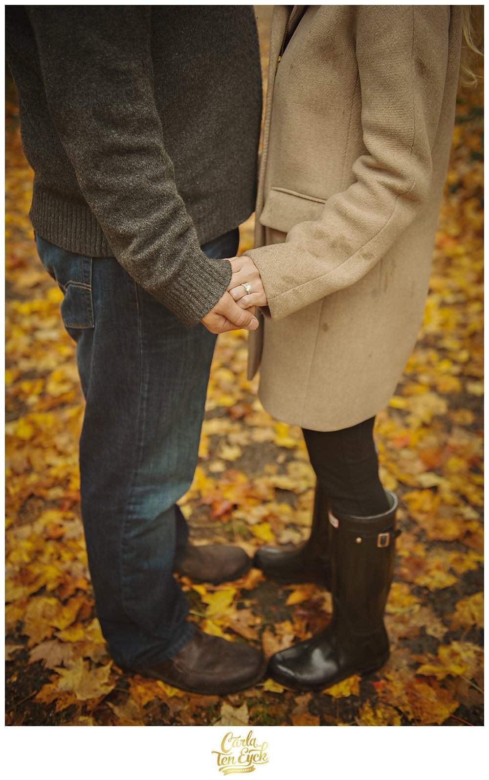 ESSEX_CT_AUTUMN_ENGAGEMENT_CARLA_TEN_EYCK_-21