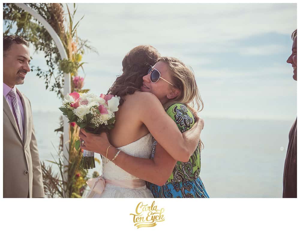 BEACH_ELOPEMENT_CARLA_TEN_EYCK_013