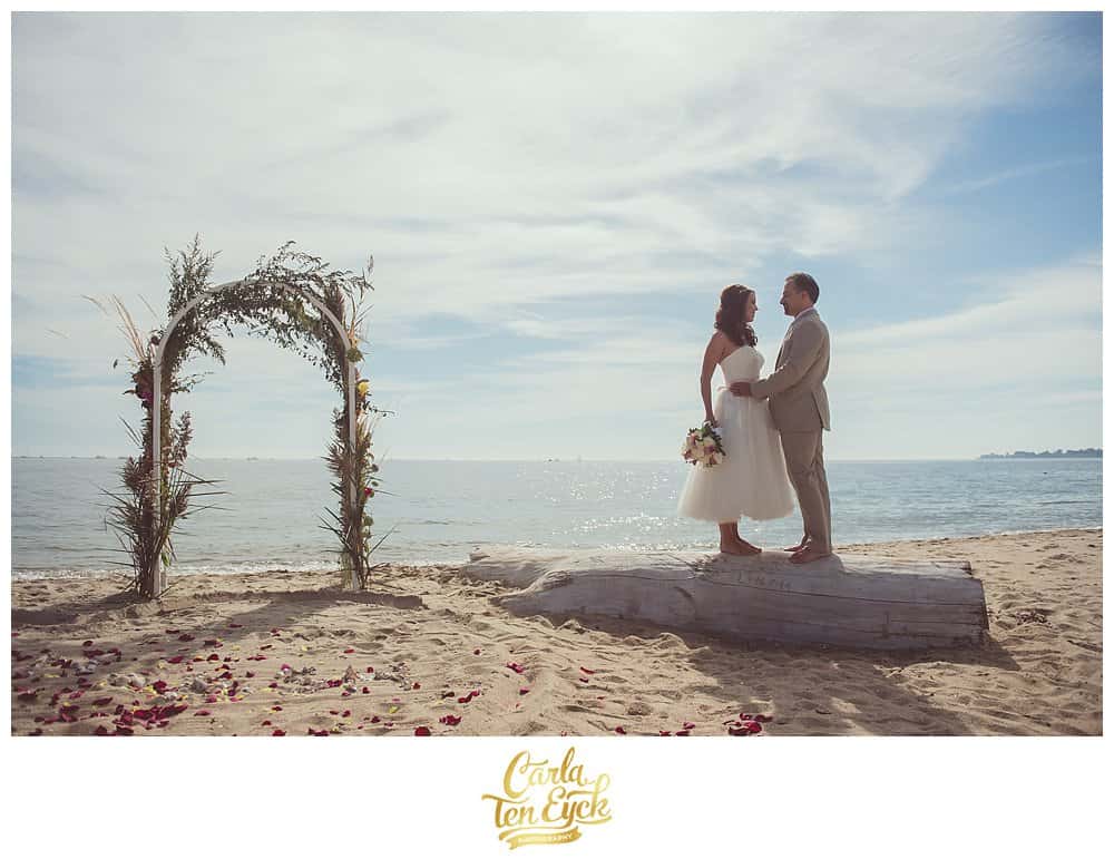 BEACH_ELOPEMENT_CARLA_TEN_EYCK_017