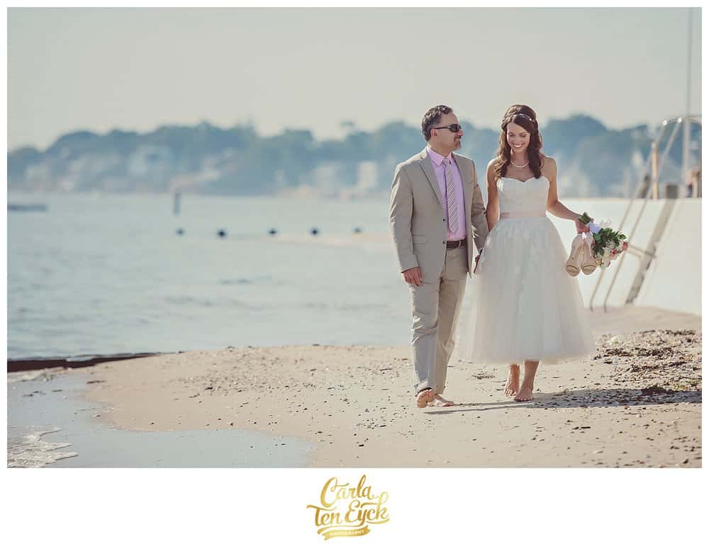 BEACH_ELOPEMENT_CARLA_TEN_EYCK_029
