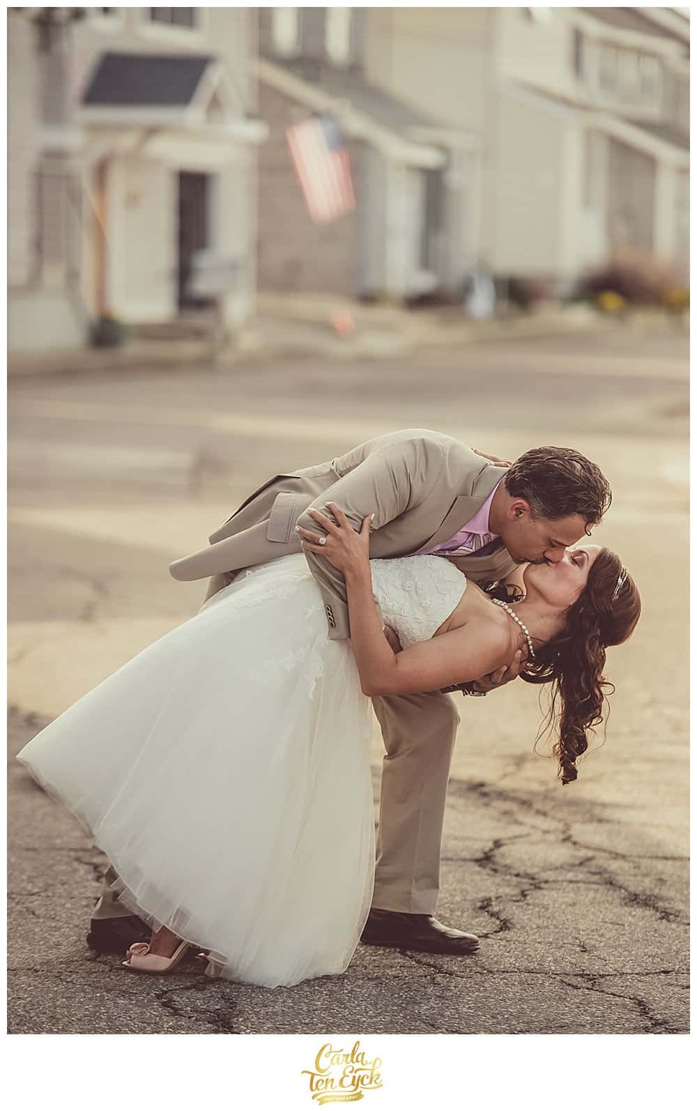 BEACH_ELOPEMENT_CARLA_TEN_EYCK_035