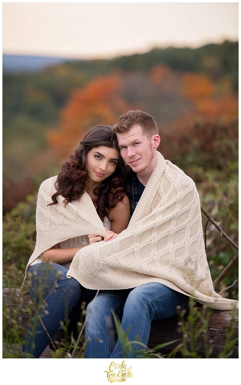 GOUVEIA_VINEYARD_AUTUMN_ENGAGEMENT_CARLA_TEN_EYCK_-14