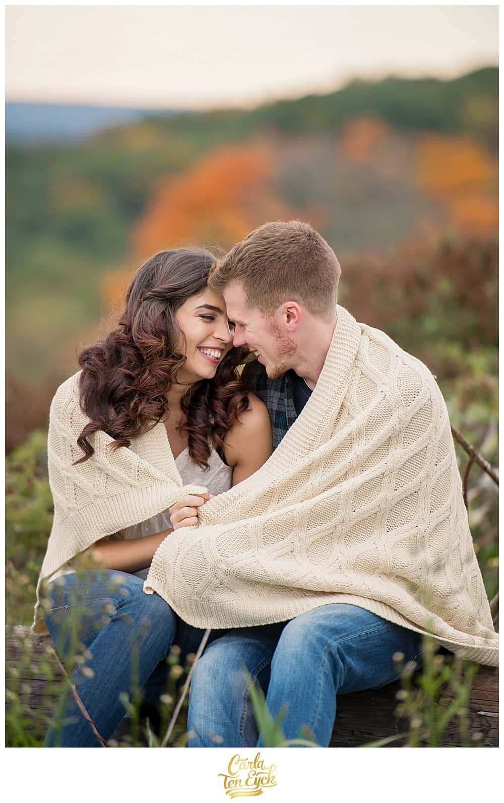 GOUVEIA_VINEYARD_AUTUMN_ENGAGEMENT_CARLA_TEN_EYCK_-15