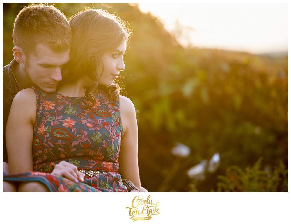 GOUVEIA_VINEYARD_AUTUMN_ENGAGEMENT_CARLA_TEN_EYCK_-39