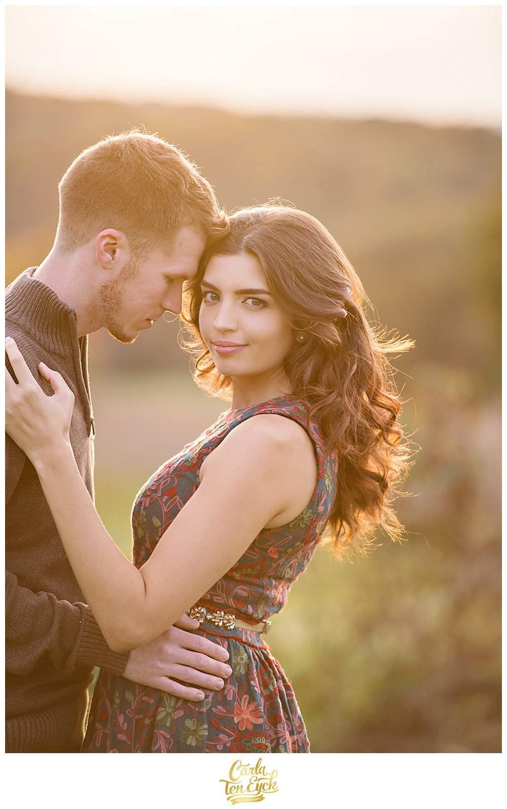 GOUVEIA_VINEYARD_AUTUMN_ENGAGEMENT_CARLA_TEN_EYCK_-45