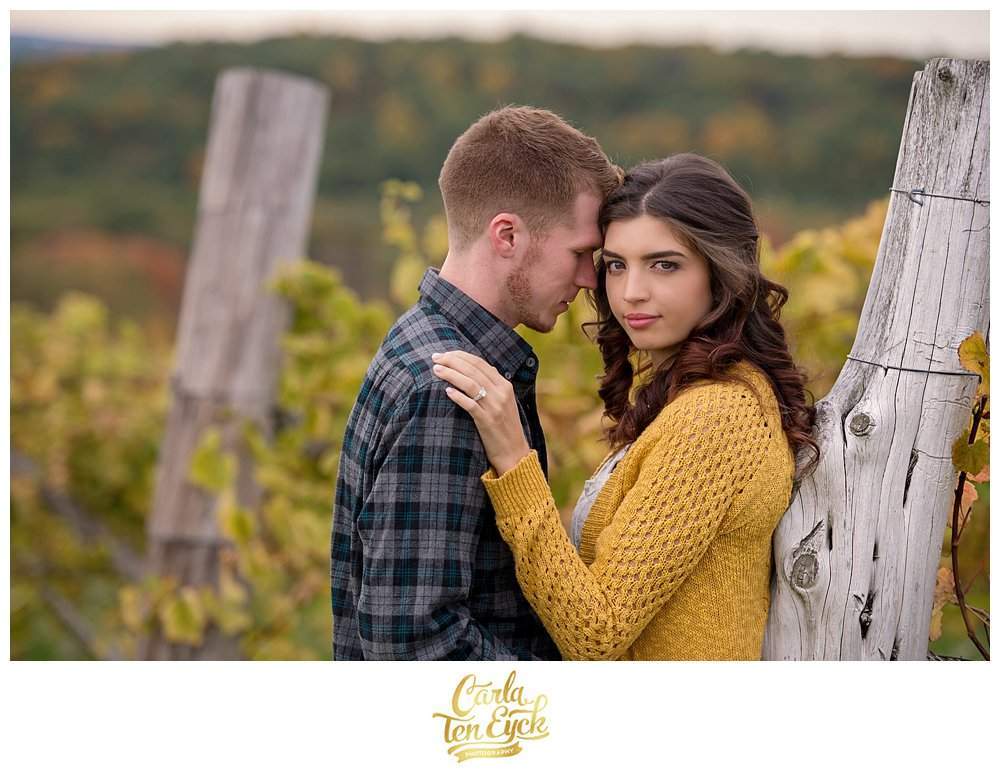 GOUVEIA_VINEYARD_AUTUMN_ENGAGEMENT_CARLA_TEN_EYCK_-7