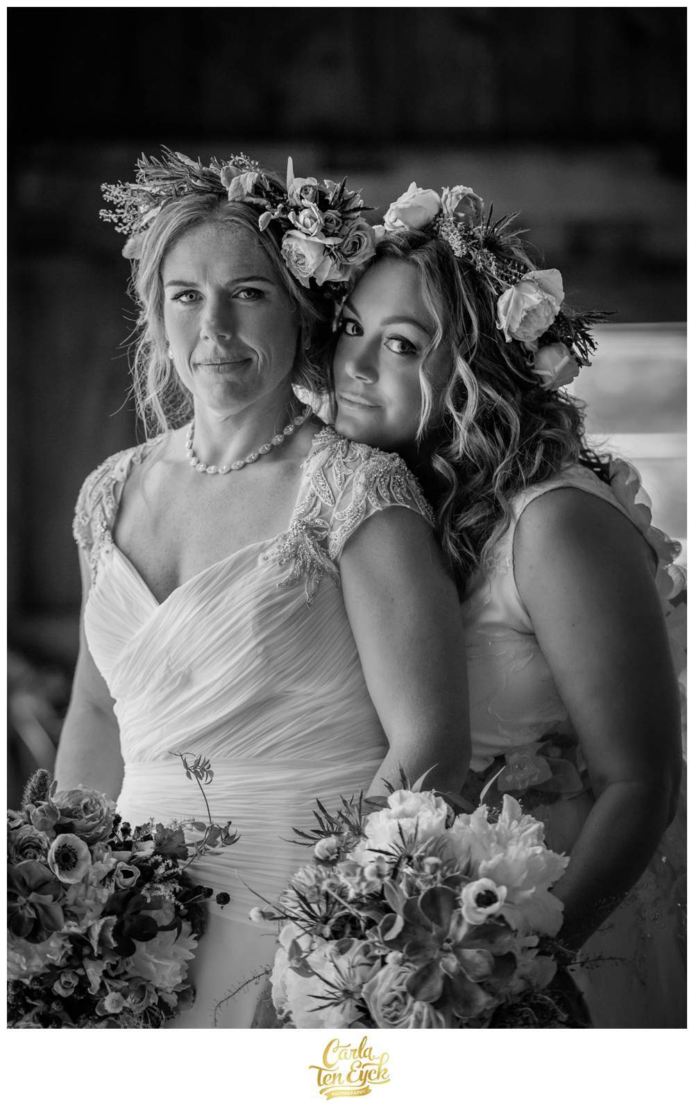 BARN_AT_WALNUT_HILL_MAINE_WEDDING_C10_-4