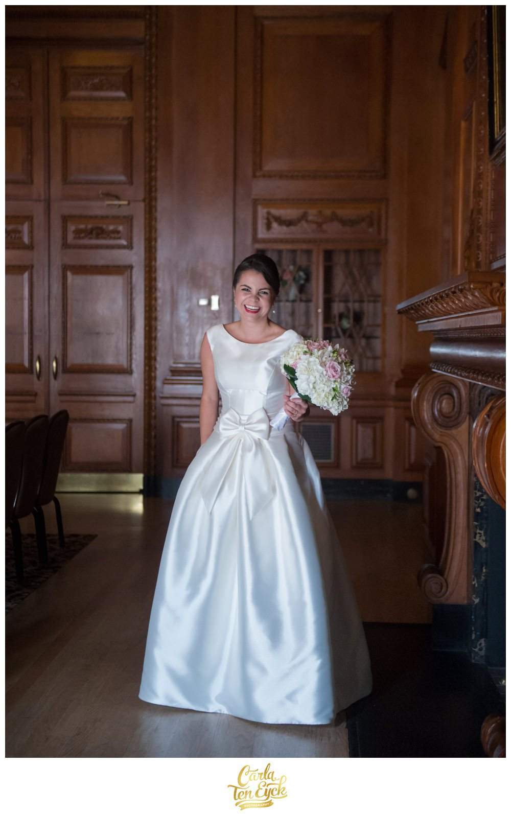 BUSHNELL-MEMORIAL-WEDDING_HARTFORD-CARLA-TEN_EYCK--14