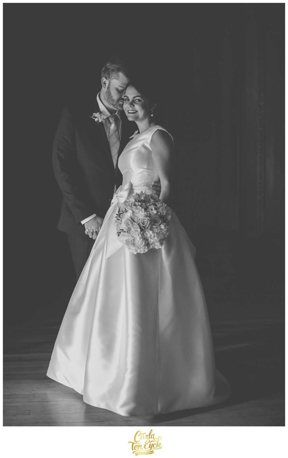 BUSHNELL-MEMORIAL-WEDDING_HARTFORD-CARLA-TEN_EYCK--17