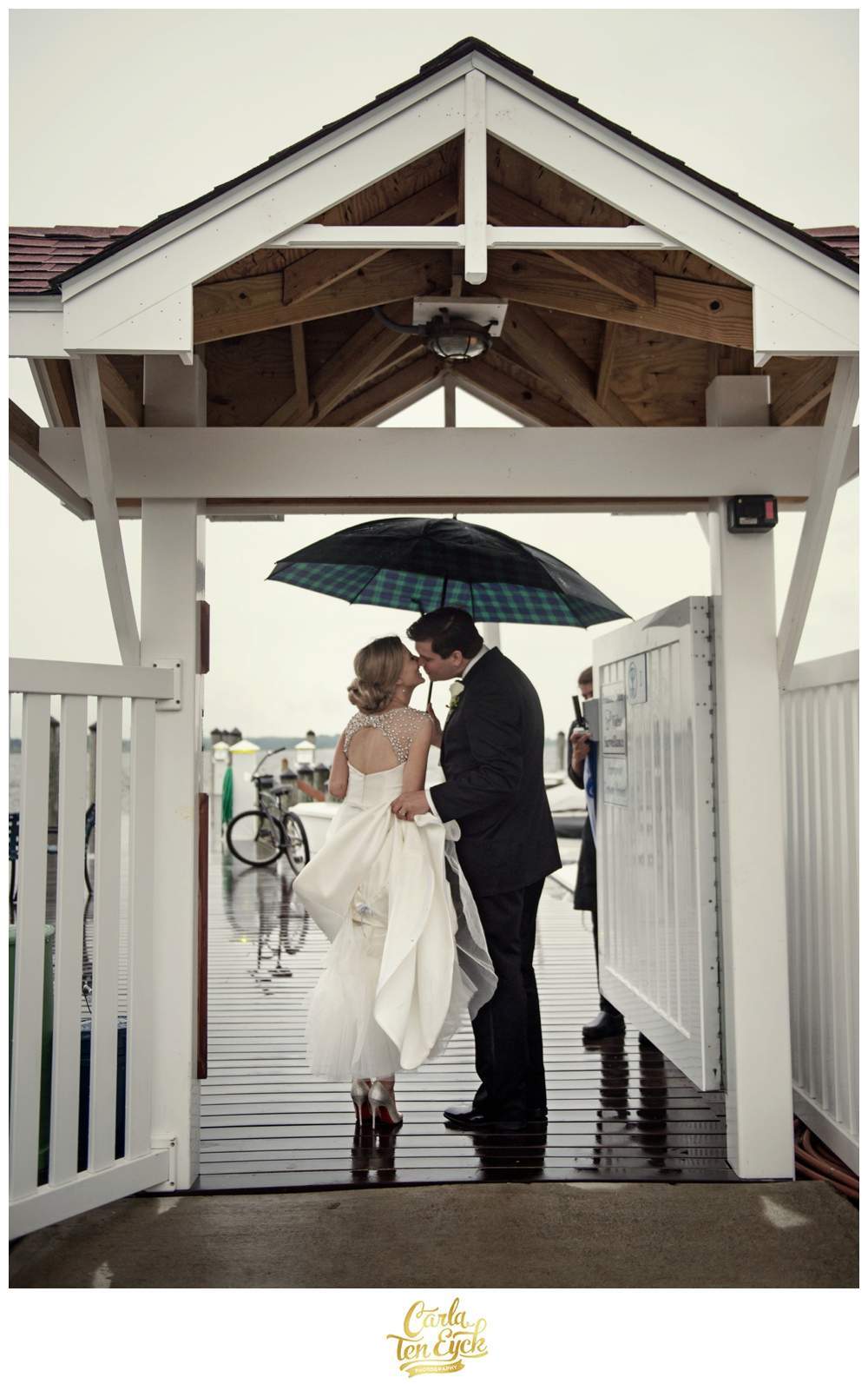 SAYBROOK_POINT_INN_WEDDING_CARLA_TEN_EYCK_-29