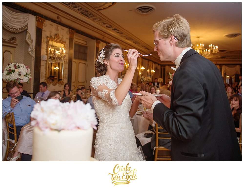 BROADMOOR-HOTEL-WEDDING-COLORADO-CARLA-TEN-EYCK-054