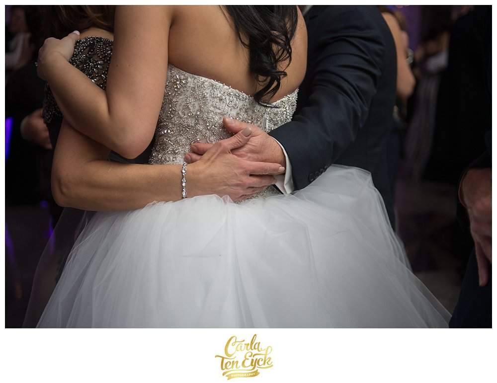 COUNTRY-CLUB-WEDDING-CARLA-TEN-EYCK-041