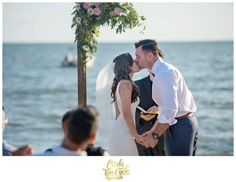 MADISON-BEACH-HOTEL-WEDDING-CARLA-TEN-EYCK-034