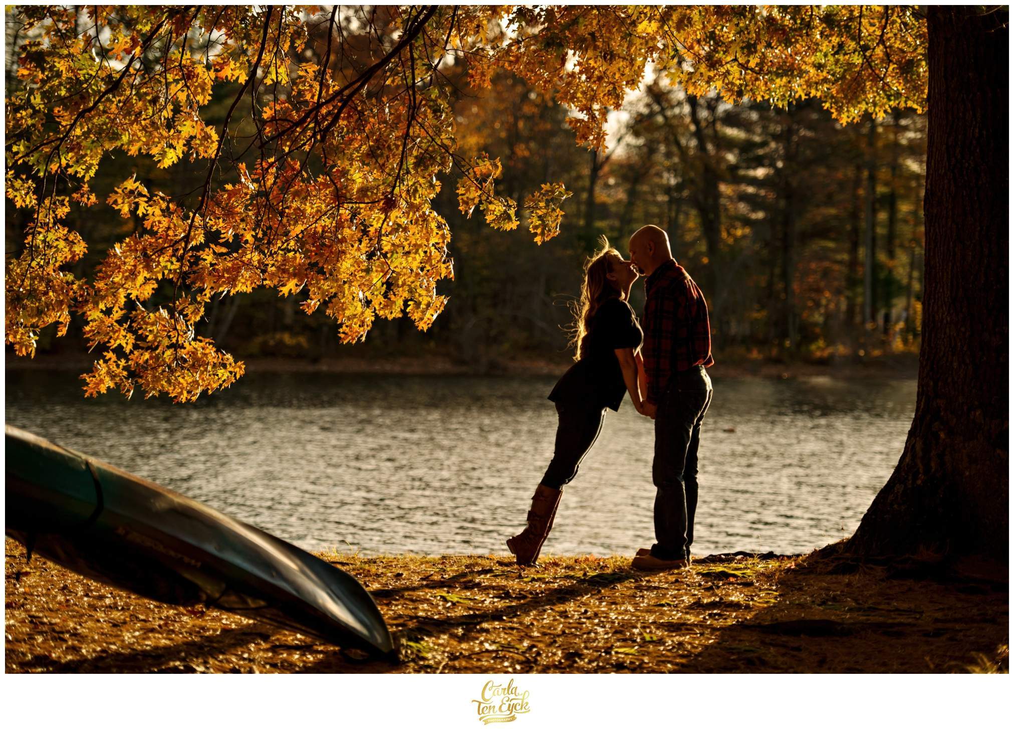NEW-ENGLAN-AUTUMN-ENGAGEMENT-CARLA-TEN-EYCK--11