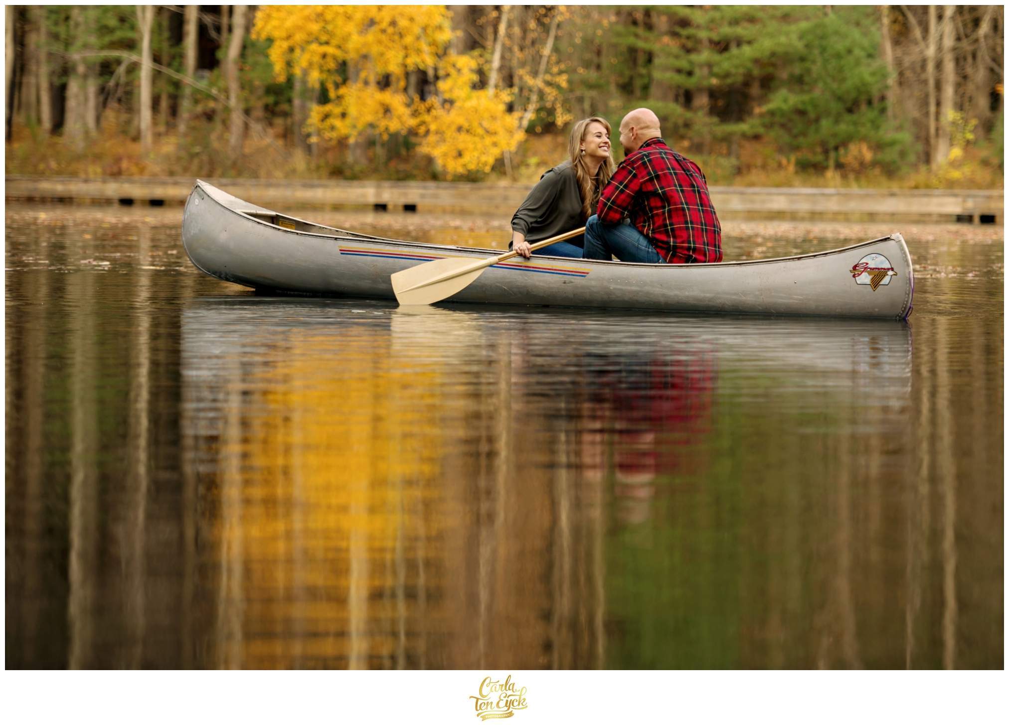 NEW-ENGLAN-AUTUMN-ENGAGEMENT-CARLA-TEN-EYCK--4