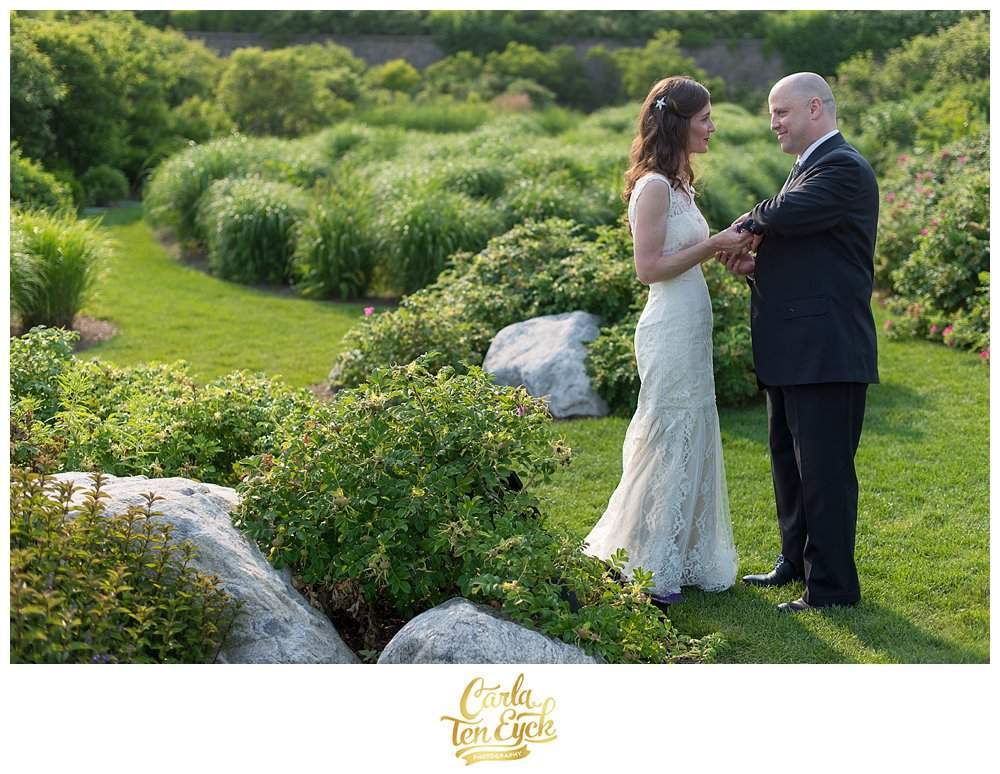 INTIMATE_OCEAN_HOUSE_WEDDING_CARLA_TEN_EYCK_-64