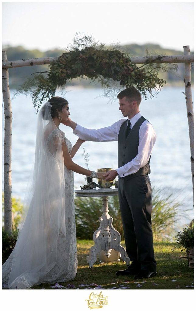 MYSTIC-CT-TENTED-WEDDING-CARLA-TEN-EYCK-33