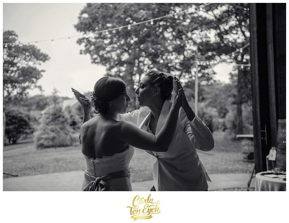 MARTHAS-VINEYARD-WEDDING-CARLA-TEN-EYCK-123