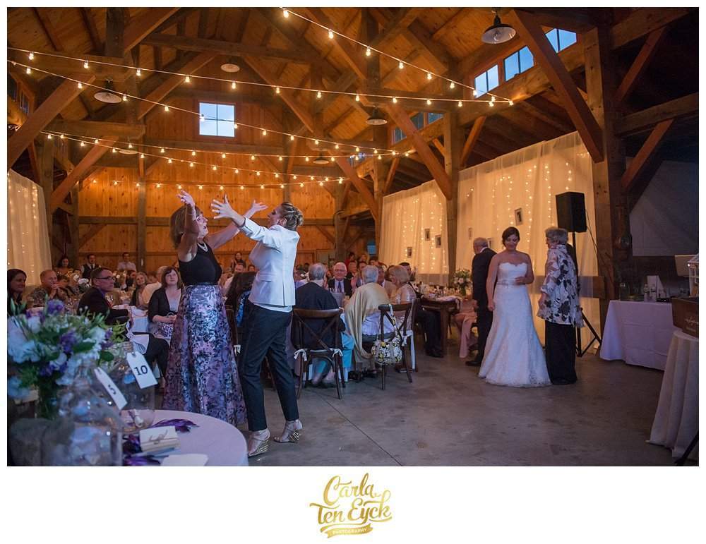 MARTHAS-VINEYARD-WEDDING-CARLA-TEN-EYCK-178