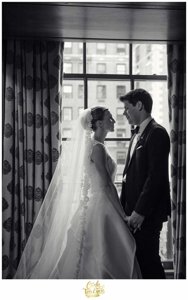 PRATT-HOUSE-NYC-WEDDING-CARLA-TEN-EYCK-24