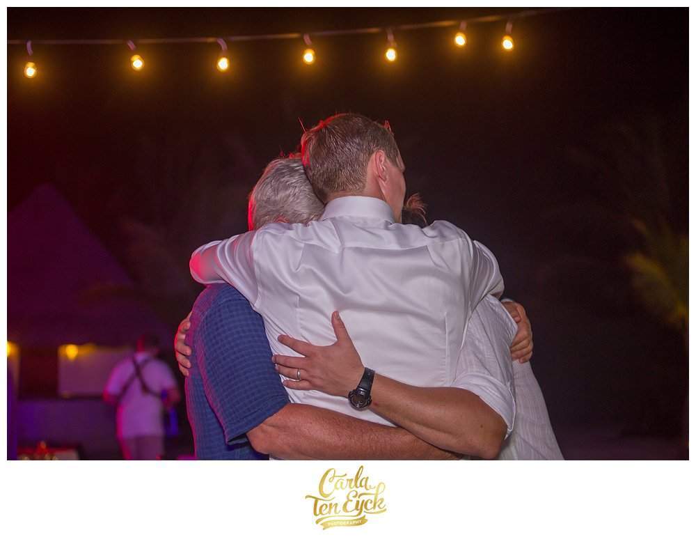 CANCUN-MEXICO-WEDDING-CARLA-TEN-EYCK-57